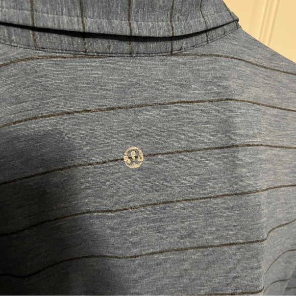 Lulu Lemon polo size large - Picture 3 of 4